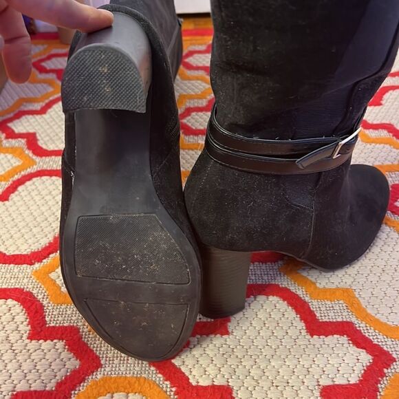 Elegant Black Knee-High Women's Boots - Picture 7 of 12